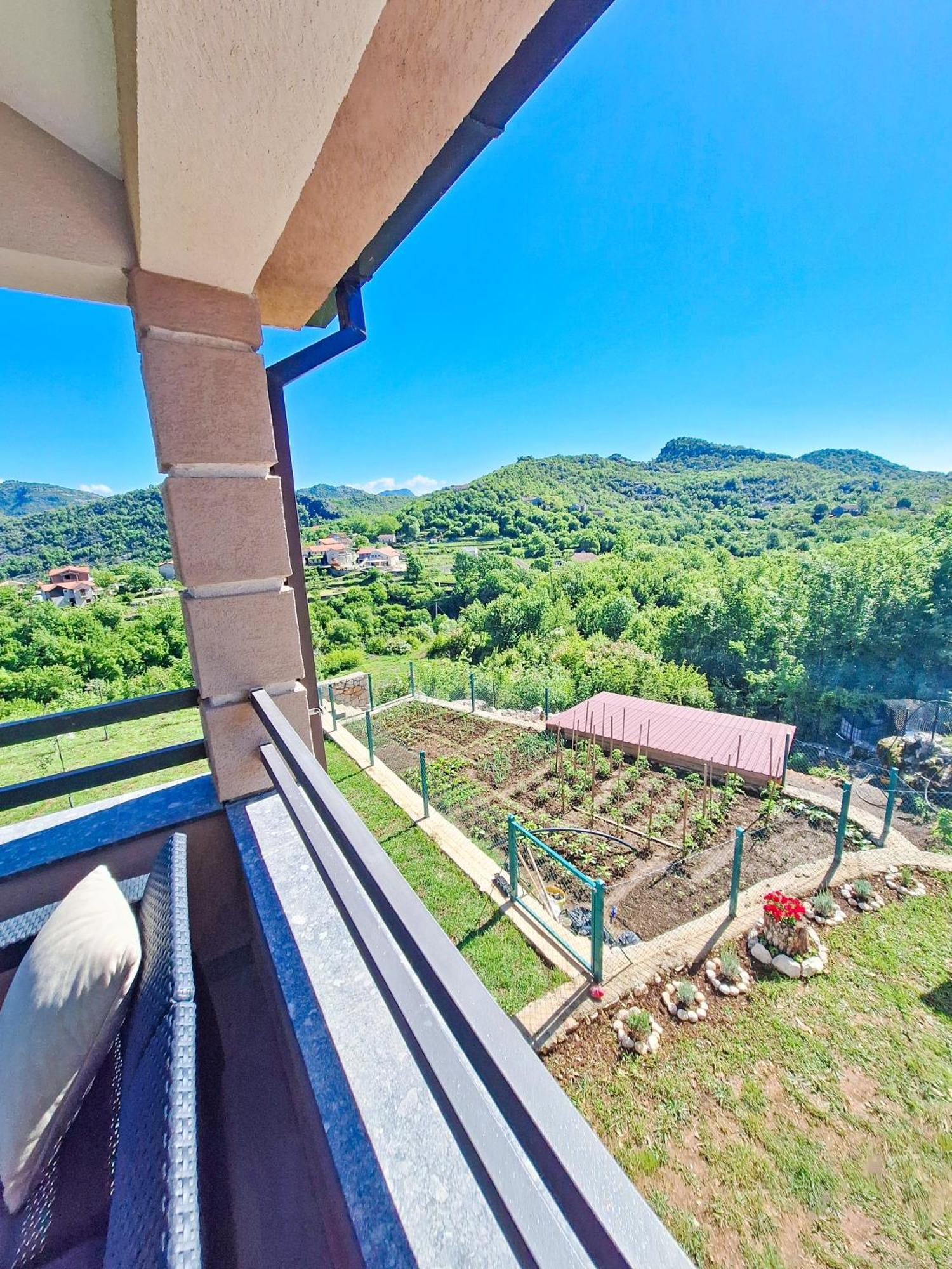 Sunny Side Apartments Rijeka Crnojevića Exterior foto